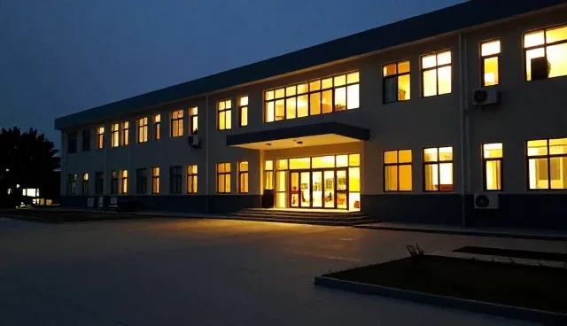 配件选择:装饰改装的两种做法对比及取舍分析